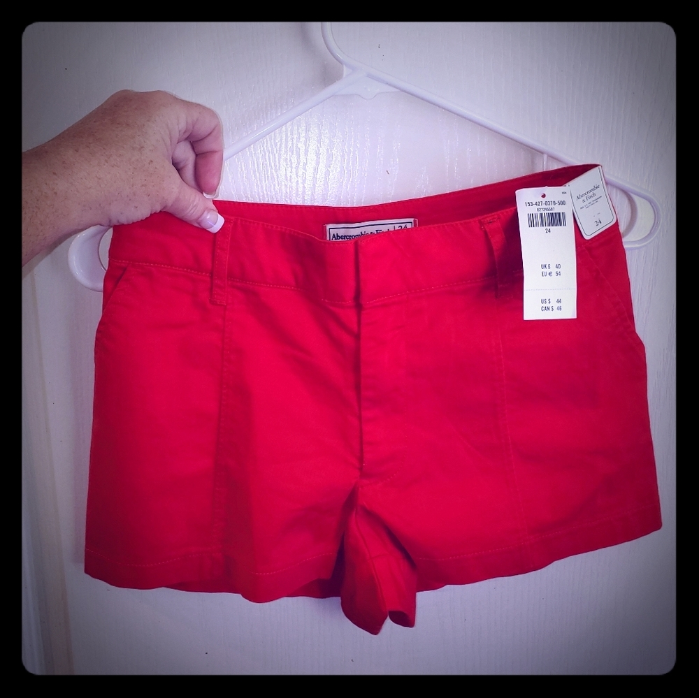 ☆ Abercrombie and Fitch shorts size 24 New